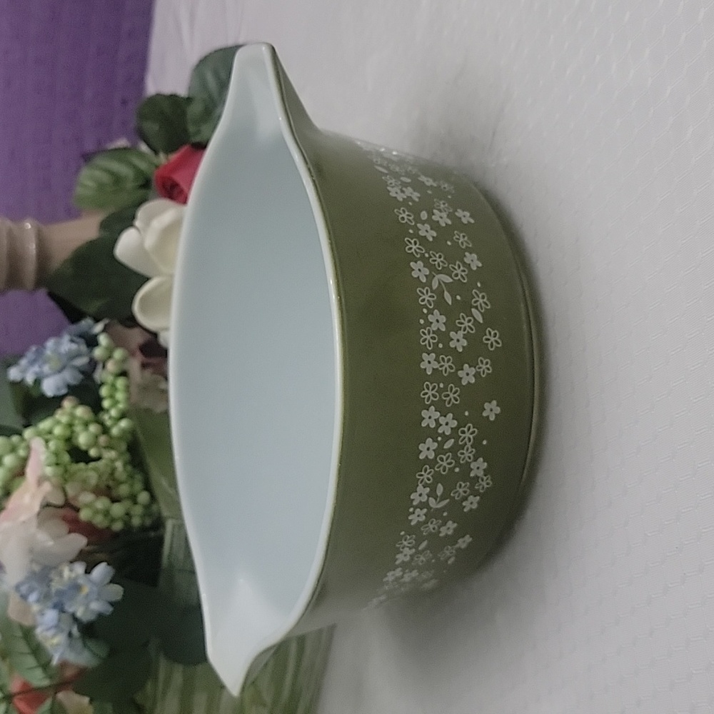 Spring Blossom Crazy Daisy Pyrex Casserole dish 2.5l 475B avocado green